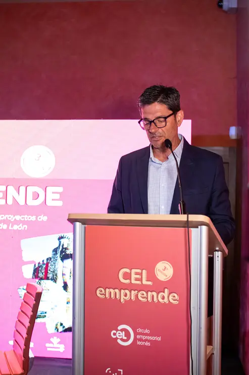 Rafael P&eacute;rez, director centro La Inmaculada de Camponaraya