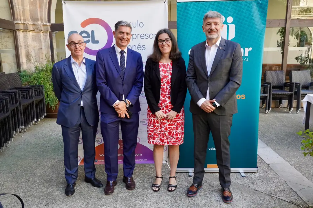 Pedro Pisonero, Jos&eacute; Antonio Benavides, Esther Montes y Julio C&eacute;sar &Aacute;lvarez