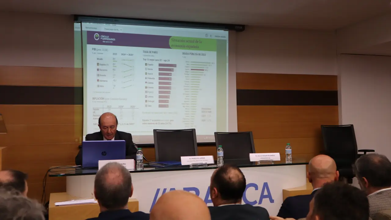 Miguel Iraburu en su presentaci&oacute;n