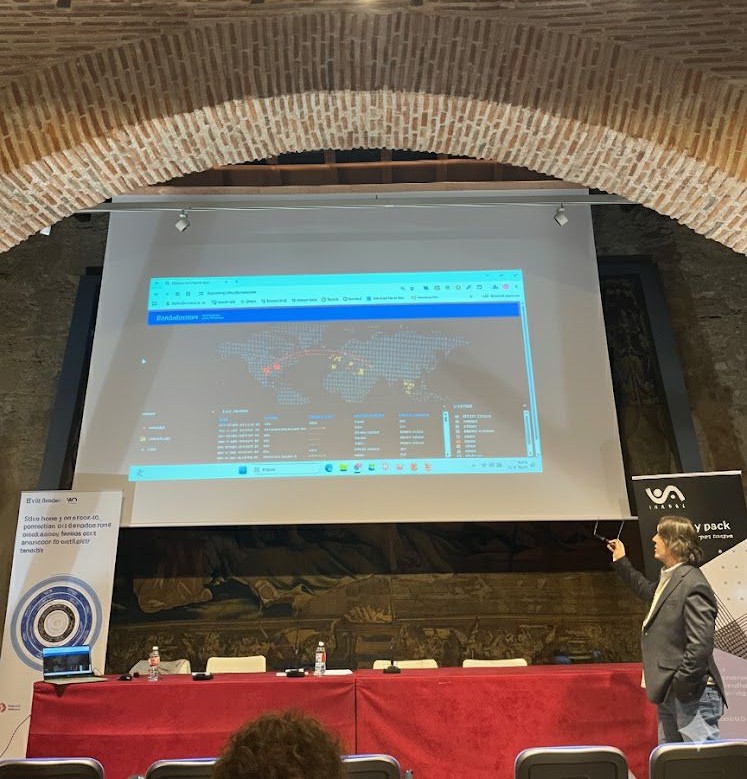 Jornada Ciberseguridad con grupo Isavel