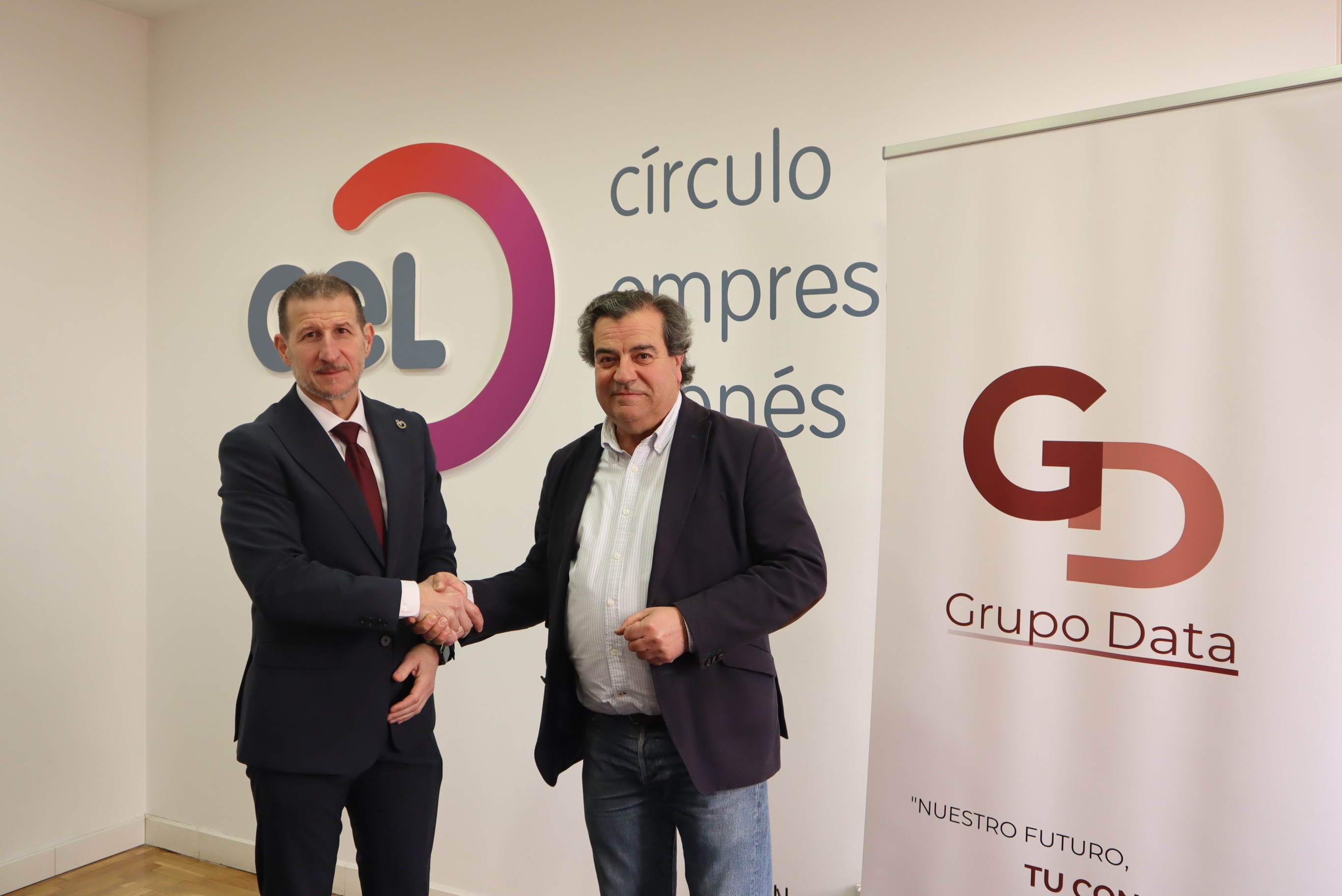 Acuerdo de colaboración CEL-Grupo Data