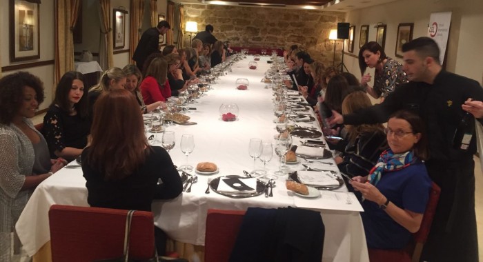 Reunión-Cena Grupo Mujeres Empresarias con la diputada provincial Manuela García