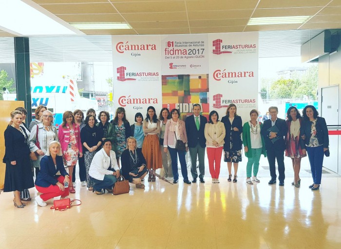 Empresarias del CEL asisten a la Jornada: La mujer y su implicación en el arte en FIDMA