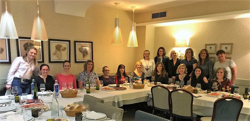 Empresarias del CEL compartieron su cena-coloquio mensual con la presidenta de la Fundación Isadora Duncan