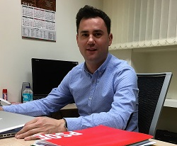 Desayuno de trabajo Junta Directiva CEL con secretario provincial del PSOE