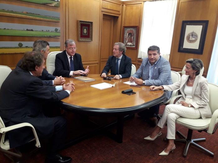 Ayuntamiento de León y agentes económicos se alían para impulsar el acuerdo Palacio de Exposiciones-IFEMA
