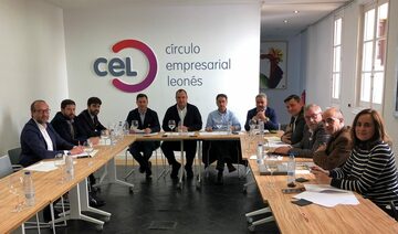El CEL urge a los candidatos del PSOE a frenar el deterioro de la economía y demografía leonesas