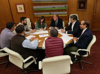 La Asociación de Residencias Universitarias traslada sus demandas al alcalde de León