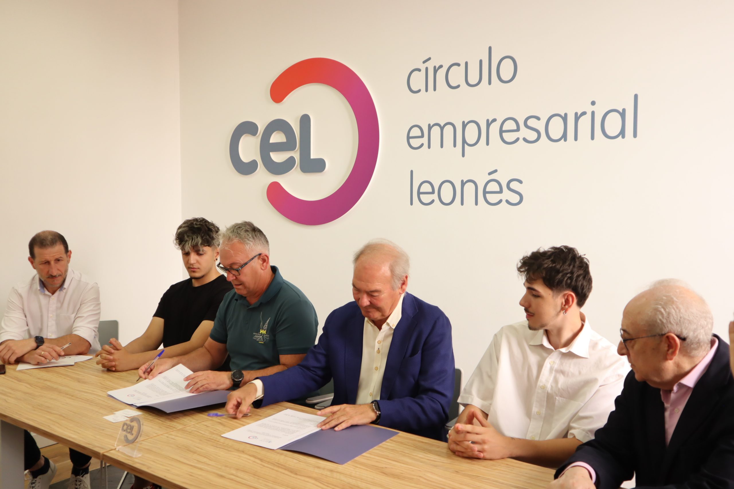 CEL y SECOT León unen esfuerzos para impulsar el emprendimiento